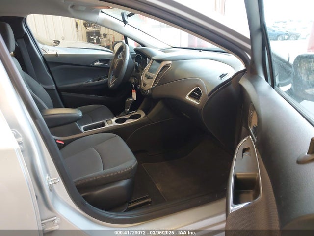 1G1BC5SM0J7168428 Chevrolet Cruze Ls Auto