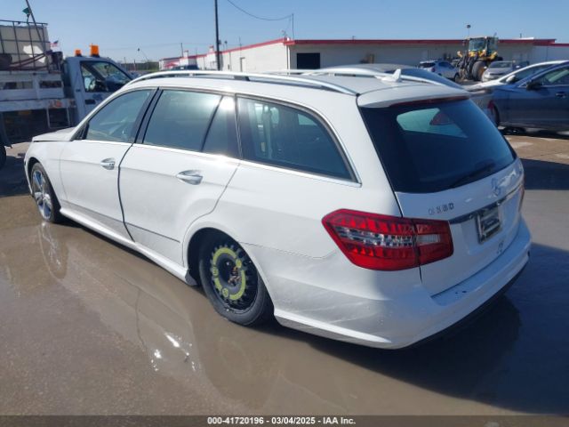 2013 MERCEDES-BENZ E 350 WDDHH8JB7DA736465 Photo 2