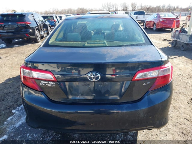 4T1BF1FK7EU303911 Toyota CAMRY LE