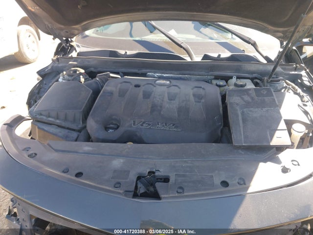 Chevrolet IMPALA 1LT 2018 2G1105S35J9151750 Image 10