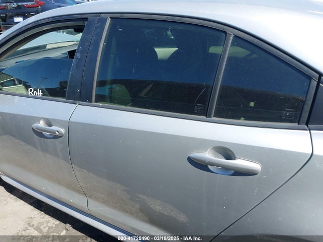 Toyota Corolla Hybrid Le 2020 JTDEBRBE0LJ015304 Image 14