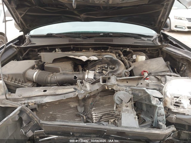 3TMAZ5CN1KM109632 Toyota Tacoma Sr5 V6