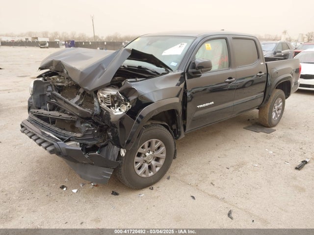 3TMAZ5CN1KM109632 Toyota Tacoma Sr5 V6