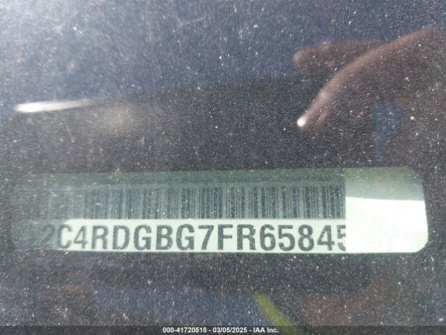 2C4RDGBG7FR658458 Dodge Grand Caravan Se