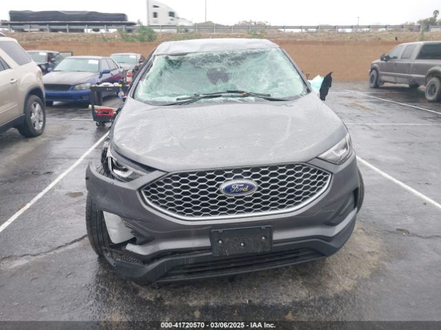 2FMPK4G98PBA27648 Ford EDGE SE