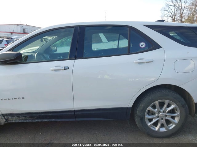 Chevrolet EQUINOX LS 2019 2GNAXSEV0K6147310 Image 14