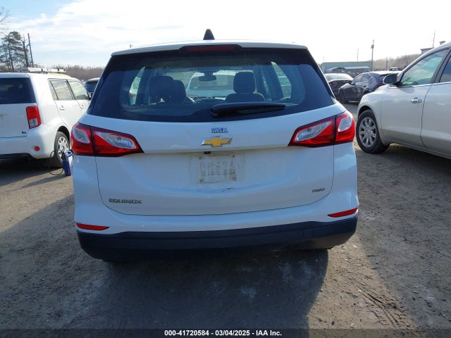 Chevrolet EQUINOX LS 2019 2GNAXSEV0K6147310 Image 16