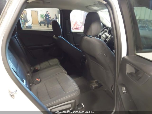 1FMCU0GNXPUA43407 Ford Escape Active