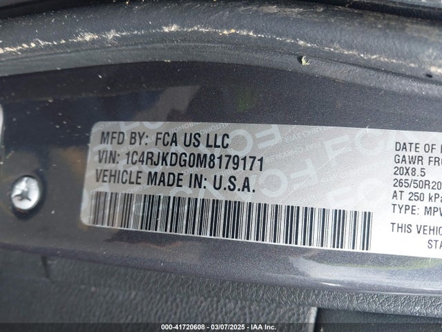 1C4RJKDG0M8179171 Jeep Grand Cherokee L Overland 4x4