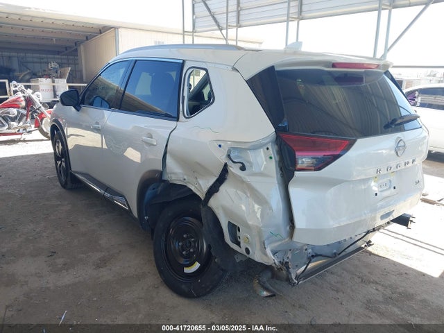 JN8BT3CA6PW425269 Nissan Rogue Sl Fwd