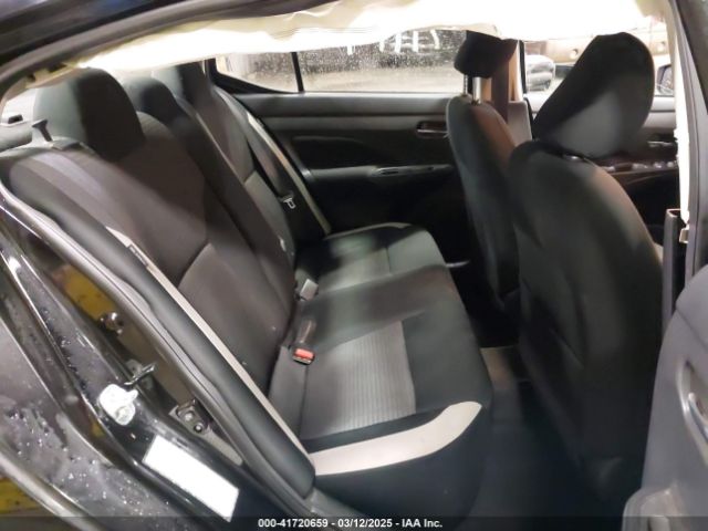 3N1CN8EV7ML871717 Nissan Versa Sv Xtronic Cvt
