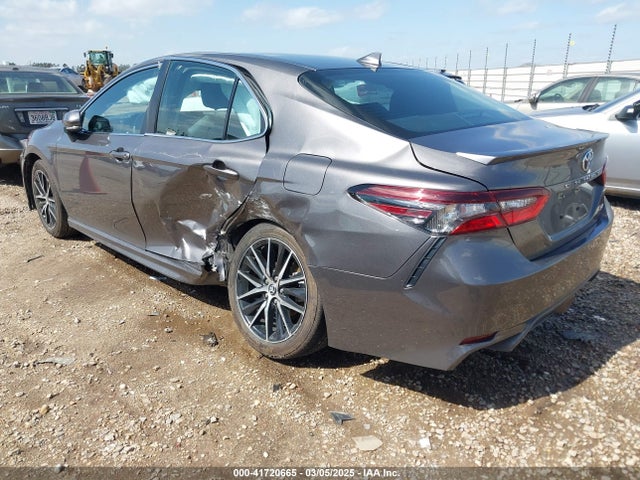 4T1T11AK9PU790123 Toyota CAMRY SE