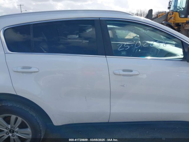 KNDPMCAC6H7085765 KIA Sportage Lx