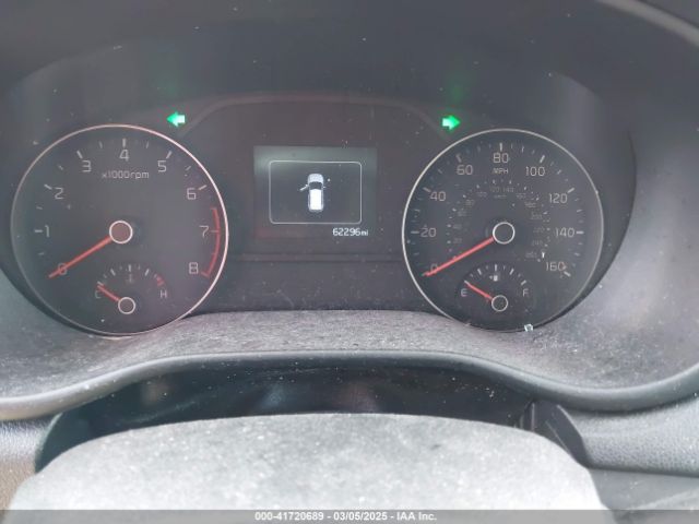 KNDPMCAC6H7085765 KIA Sportage Lx