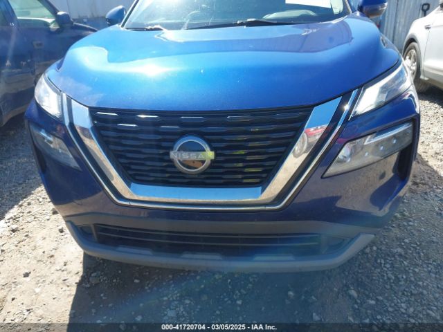5N1BT3BA4NC702427 Nissan Rogue Sv Fwd