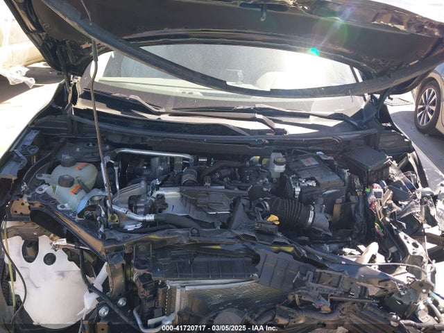 JN8BT3BAXPW419623 Nissan Rogue Sv Fwd