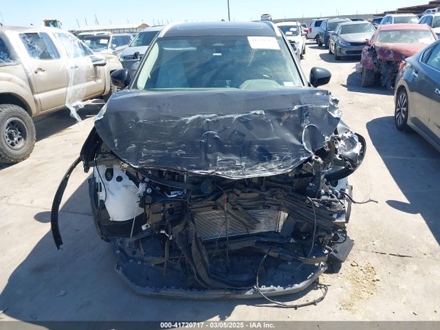 JN8BT3BAXPW419623 Nissan Rogue Sv Fwd