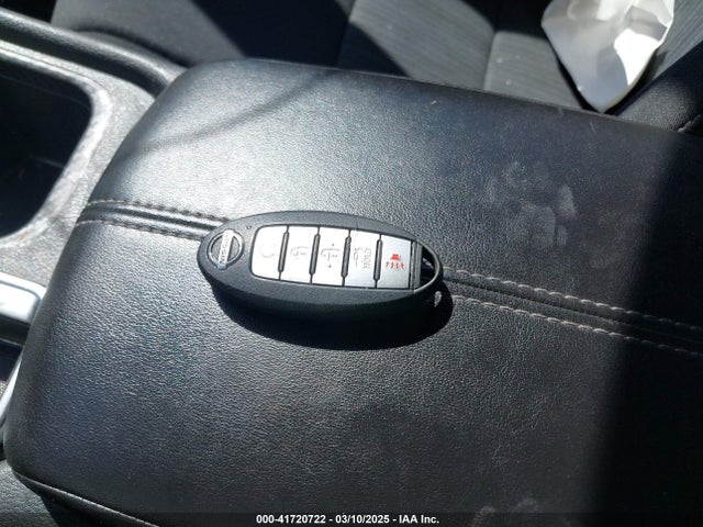 3N1AB8CV8MY245096 Nissan Sentra Sv Xtronic Cvt