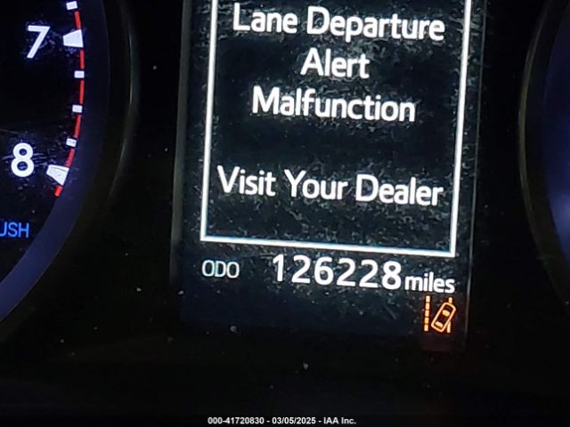 5TDBZRFH2KS996255 Toyota Highlander Le