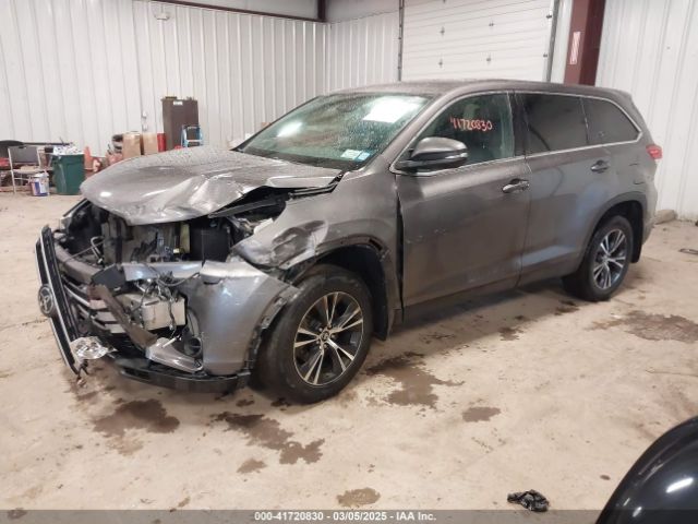 5TDBZRFH2KS996255 Toyota Highlander Le