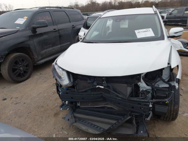 KNMAT2MT8LP539943 Nissan Rogue Sv Fwd