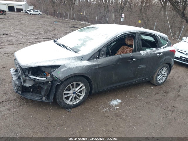 1FADP3K23JL239612 Ford FOCUS SE