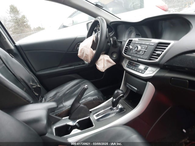Honda Accord Sport 2015 1HGCR2F59FA033732 Image 5