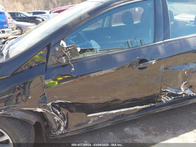 1FADP3F29GL304823 Ford FOCUS SE