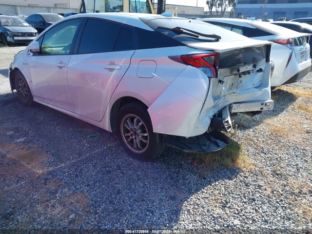 JTDKBRFU3G3516895 Toyota Prius Two