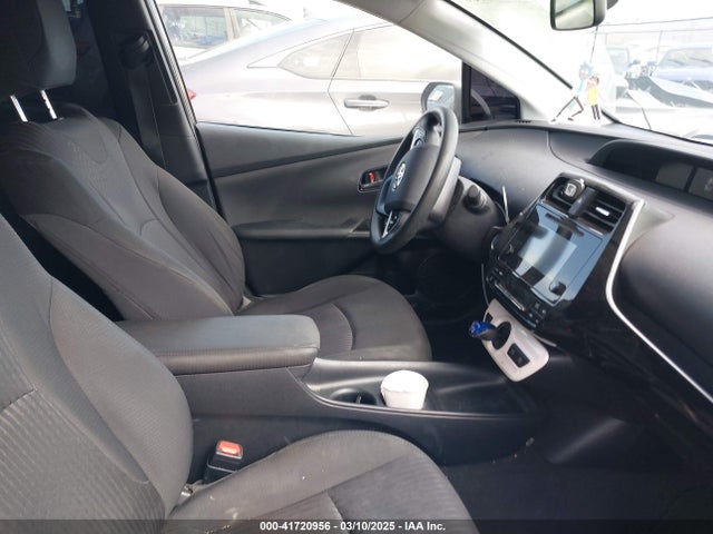 JTDKBRFU3G3516895 Toyota Prius Two