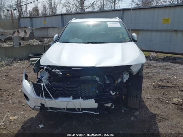 KNDERCAA8R7643849 KIA SELTOS EX