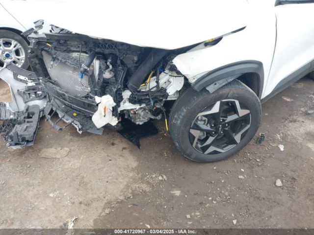 KNDERCAA8R7643849 KIA SELTOS EX