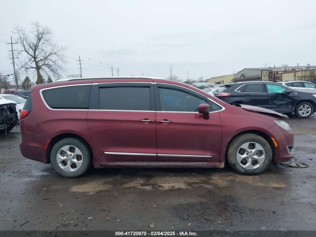 2C4RC1EG3HR633197 Chrysler Pacifica Touring-l Plus