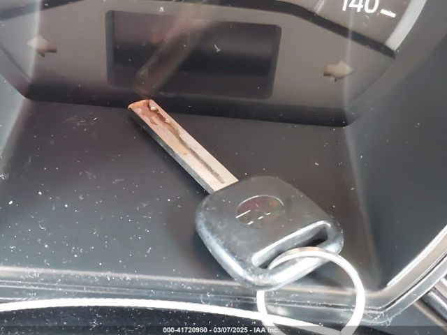 KNADM4A31E6370963 KIA RIO LX