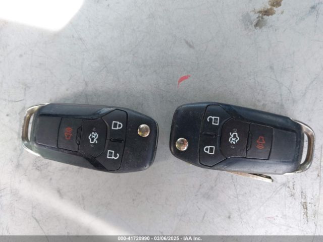 1FA6P0HD7F5131487 Ford FUSION SE