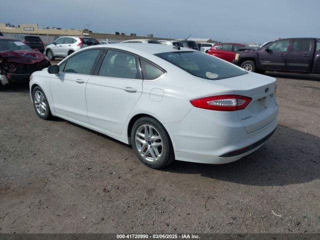1FA6P0HD7F5131487 Ford FUSION SE