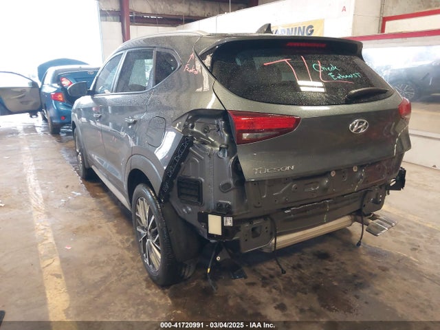 KM8J33AL0KU901768 Hyundai TUCSON SEL