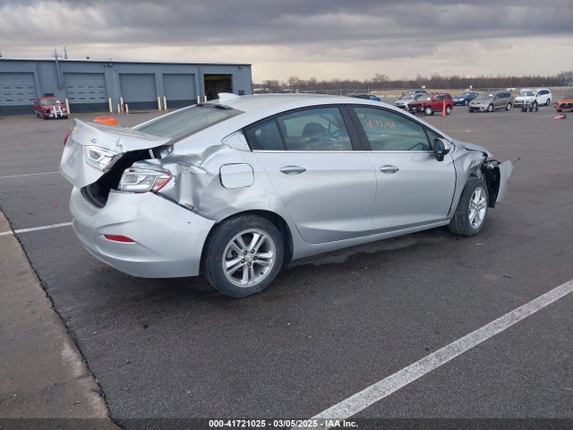 1G1BG5SE5H7245785 Chevrolet Cruze Lt Manual