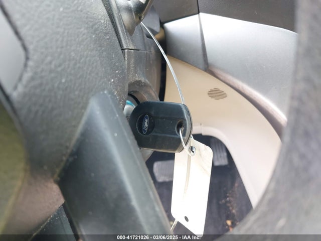 Ford ESCAPE SE 2017 1FMCU0GDXHUD65232 Image 11