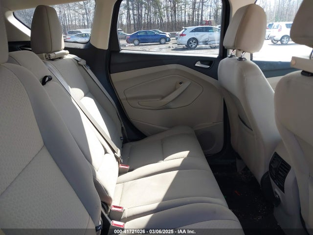 Ford ESCAPE SE 2017 1FMCU0GDXHUD65232 Image 8