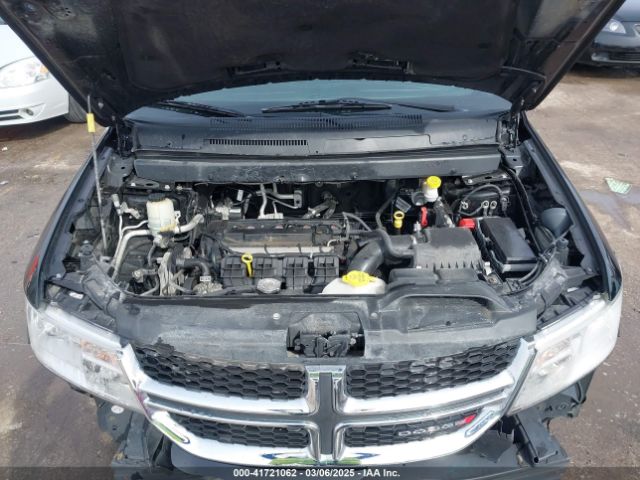 3C4PDCBB8KT844800 Dodge JOURNEY SE