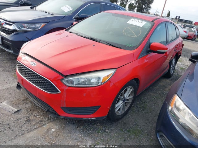 1FADP3K22GL284405 Ford FOCUS SE