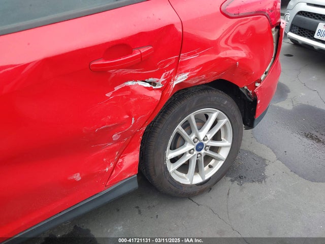 1FADP3K22GL284405 Ford FOCUS SE