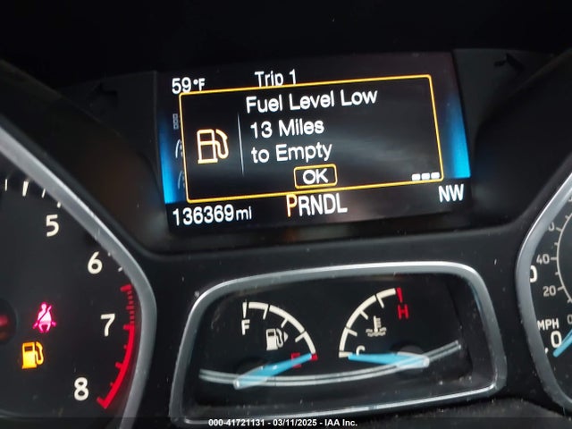 1FADP3K22GL284405 Ford FOCUS SE