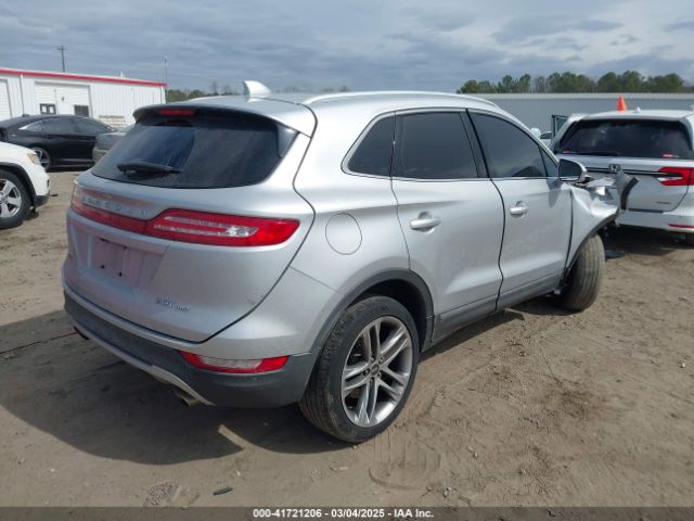 5LMCJ3D98HUL54981 Lincoln Mkc Reserve