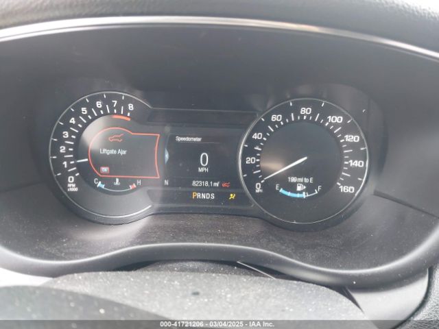 5LMCJ3D98HUL54981 Lincoln Mkc Reserve