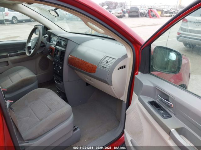 2008 CHRYSLER TOWN & COUNTRY 2A8HR44H88R745735 Photo 4