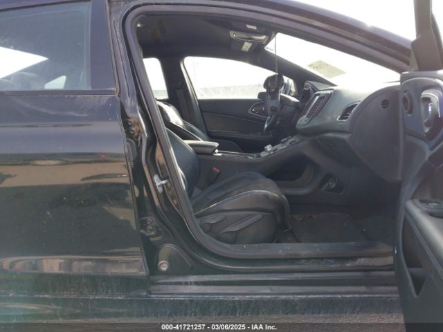 1C3CCCBG7FN546049 Chrysler 200 S
