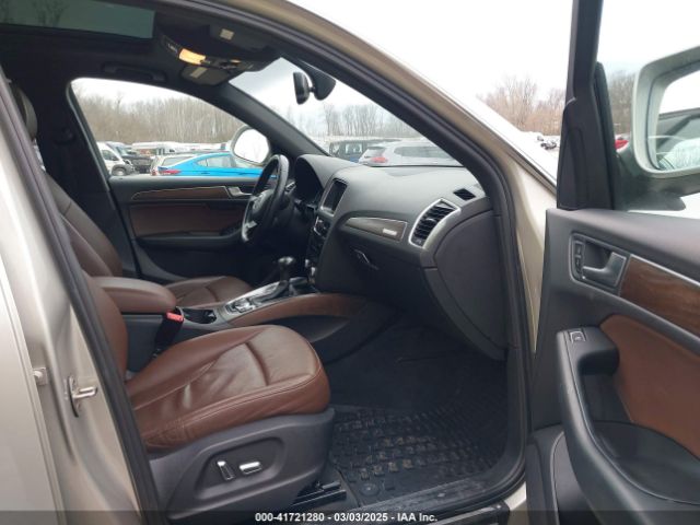 WA1LFAFP3FA028684 Audi Q5 2.0t Premium