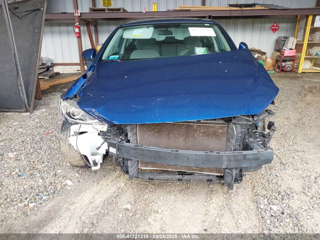 5NPD84LF1HH061910 Hyundai ELANTRA SE